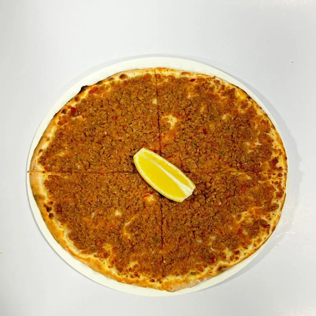 لحم بعجين